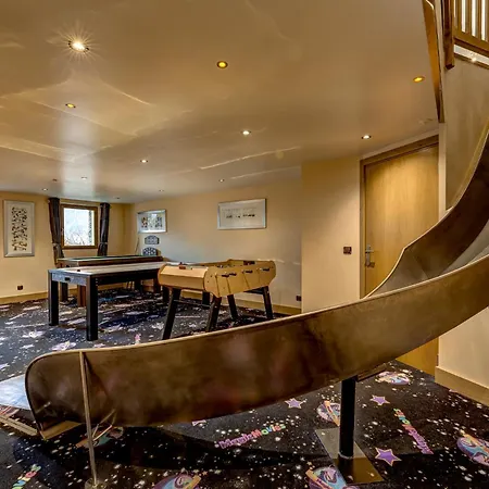 Serena - Luxury 7 Bedroom Chalet, Pool&spa Chalet